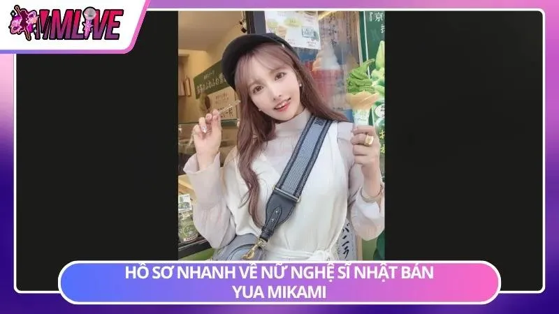 Hình ảnh đời thường mang đến góc nhìn gần gũi hơn với người hâm mộ